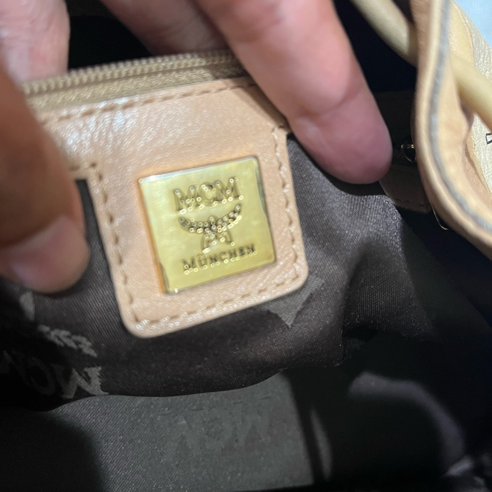 MCM Bucket bag - Picture 13 of 15